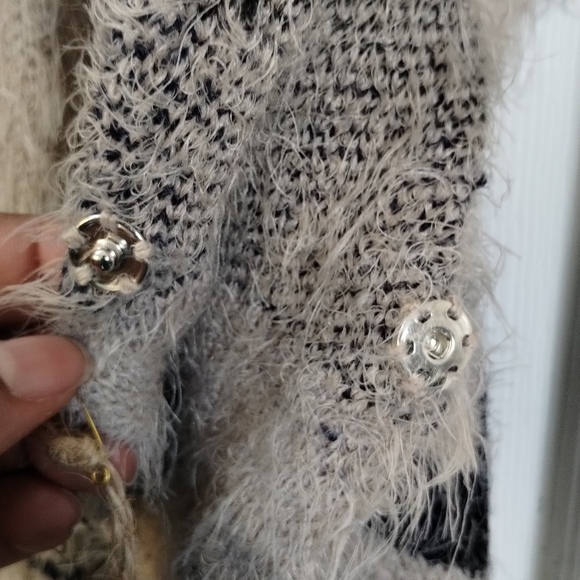 NWT PQLA Fringe Boho Poncho/Sweater - Picture 9 of 12